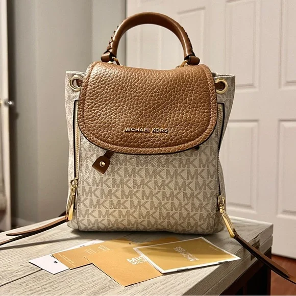 Michael Kors Viv Convertible Backpack Michael Kors Viv Large Pebbled Leather Convertible Backpack Blue main image 3